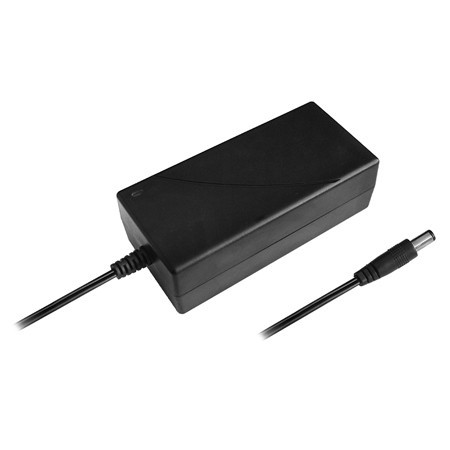 Alimentator 12v-3.8a mufa 5.5/2.1                                                                                                                                                                                                                         